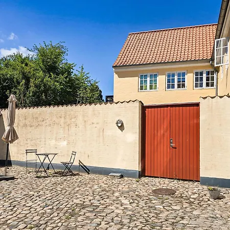 3 Bedroom Pet Friendly In Apartamento *