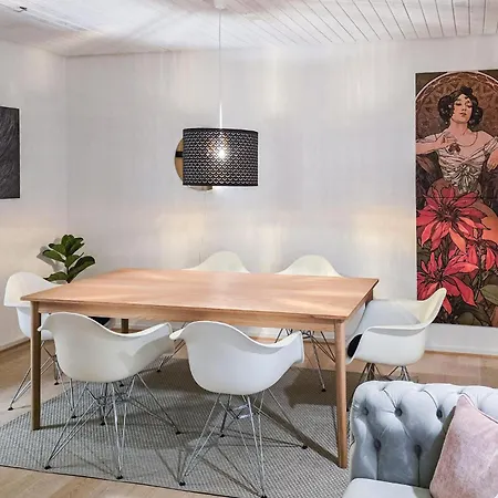 Appartamento 3 Bedroom Pet Friendly In *
